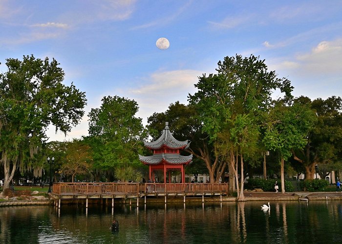 Lake Eola Park photo