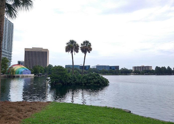 Lake Eola Park photo