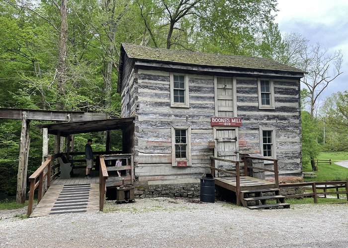 Squire Boone Caverns Village photo