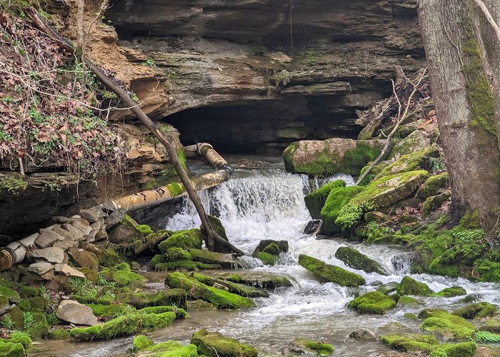 Squire Boone Caverns Village photo