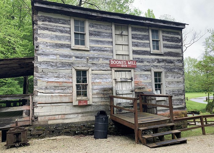 Squire Boone Caverns Village photo