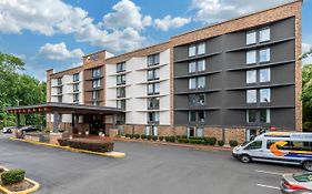 Comfort Inn Charlotte Airport Uptown Exterior photo