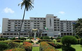 The Federal Palace Hotel And Casino Apese Exterior photo