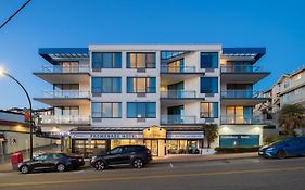 Ocean Promenade Hotel White Rock Exterior photo