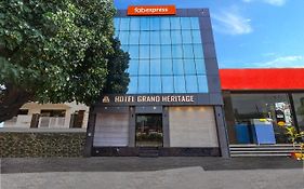 Fabhotel Grand Heritage Kurla West Mumbai Exterior photo