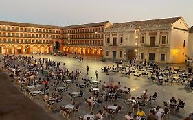 Hostel Plaza Mayor Corredera Cordoba Exterior photo