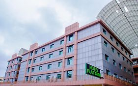 Hotel Platinum Kinshasa Exterior photo