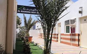 Al Madeena Resthouse Hotel Ras al-Khaimah Exterior photo