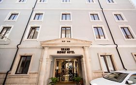 Grand Midway Hotel Baku Exterior photo