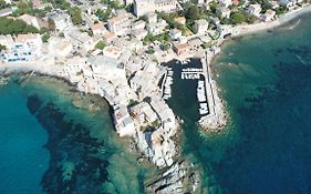 Une Grande Terrasse Sur La Mer Apartment Brando Exterior photo