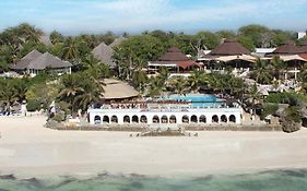 Leopard Beach Resort And Spa Diani Beach Exterior photo