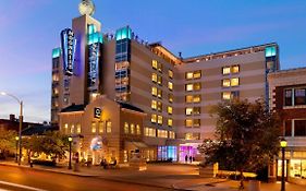 The Moonrise Hotel Saint Louis Exterior photo