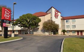 Red Roof Inn San Antonio Airport Exterior photo