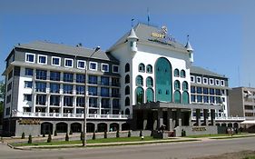 Shiny River Hotel Ust-Kamenogorsk Exterior photo