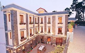 Sun N Snow Inn By Leisure Hotels Kausani Exterior photo