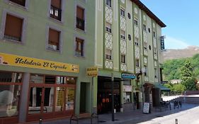 Pension Monteverde Hotel Cangas de Onis Exterior photo