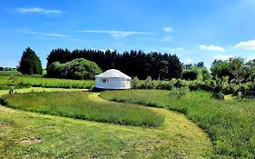 Cranfield Retreat & Glamping - Yurt & Shepherds Hut Hotel Long Melford Exterior photo