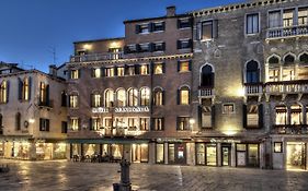 Hotel Scandinavia - Relais Venice Exterior photo