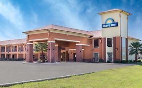 Days Inn By Wyndham Dilley Exterior photo