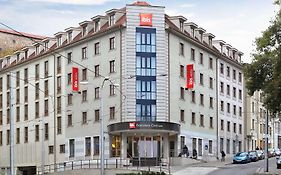 Ibis Bratislava Centrum Hotel Exterior photo