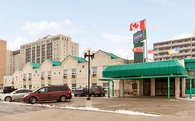 Travelodge By Wyndham Winnipeg East Exterior photo