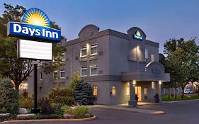 Days Inn By Wyndham Toronto West Mississauga Exterior photo