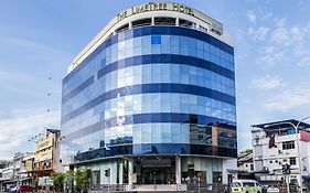 The Limetree Hotel, Kuching Exterior photo