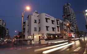 Dream Beach 98 Hotel And Spa Tel Aviv Exterior photo