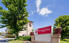 Best Western Plus Hannaford Inn & Suites Cincinnati Exterior photo