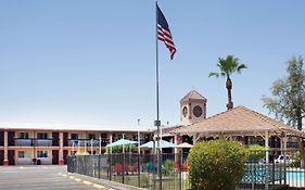 Howard Johnson By Wyndham Yuma Hotel Exterior photo