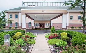 Clarion Hotel Palmer Inn Princeton Exterior photo