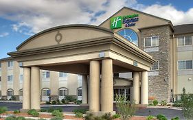 Holiday Inn Express Hotel & Suites Carlsbad, An Ihg Hotel Exterior photo