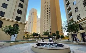 Business Backpackers Jbr Hostel Dubai Exterior photo