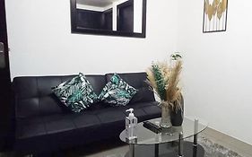 Roari Portovita Tower 2Br Elegant Black Unit Aparthotel Manila Exterior photo