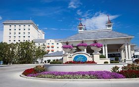 Cedar Point Hotel Breakers Sandusky Exterior photo