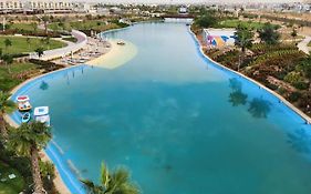 Damac Hills 2 Retreat- Tranquil Luxe, Beyond City With Waterpark Villa Dubai Exterior photo