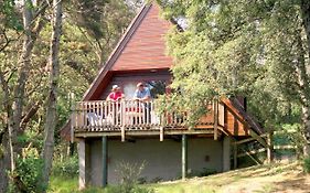 Delny Highland Lodges Invergordon Exterior photo