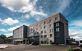 Courtyard By Marriott Toledo West Hotel Exterior photo