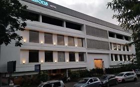 Kjsp Seasons Hotel Nerul  Exterior photo