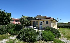 Holiday Home Pere Malinska Exterior photo