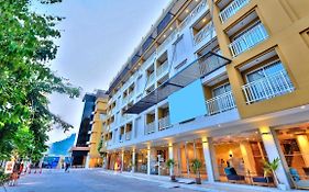 Ashlee Plaza Patong Hotel & Spa Exterior photo