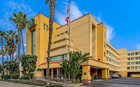 La Quinta By Wyndham Anaheim Hotel Exterior photo