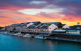 Holiday Inn & Suites Clearwater Beach S-Harbourside Exterior photo