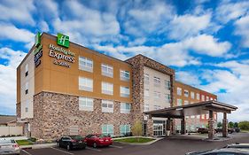 Holiday Inn Express & Suites - Rice Lake, An Ihg Hotel Exterior photo