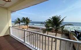 Oceanfront Wavecrest Hotel Lekki Exterior photo