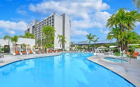 Hilton Irvine/Orange County Airport Hotel Exterior photo