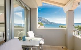 Rogac Rooms & Restaurant Omis Exterior photo