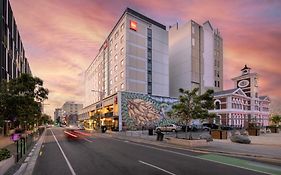 Ibis Christchurch Hotel Exterior photo