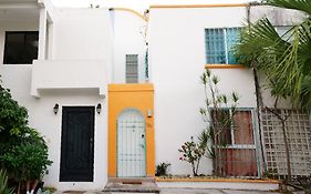 Casa De Colores Villa Playa del Carmen Exterior photo