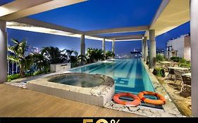 Fars Hotel & Resorts - Bar-Buffet-Pool-Spa Dhaka Exterior photo